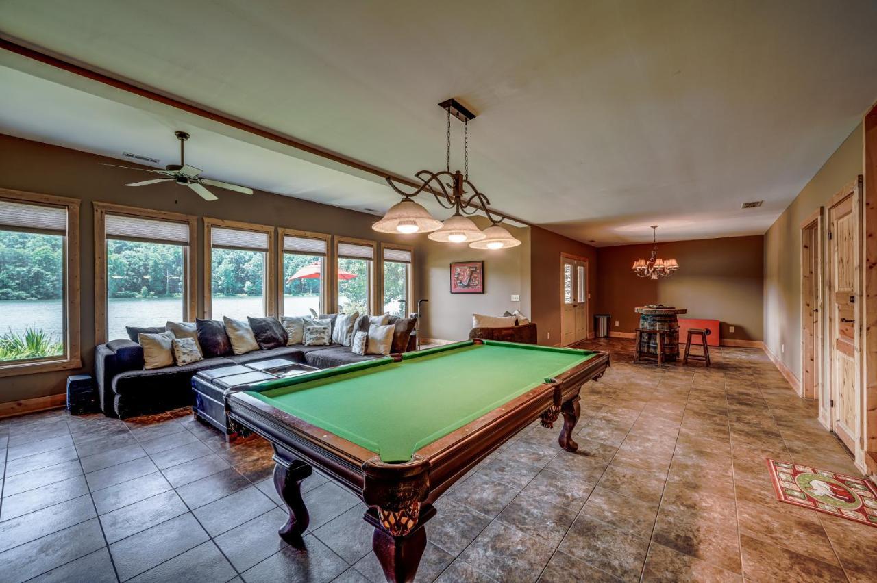 Log Haven Villa ดอว์สันวิลล์ ภายนอก รูปภาพ